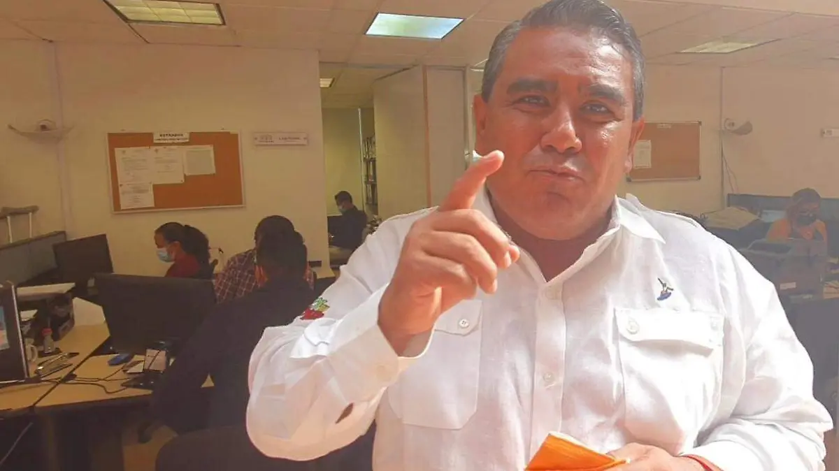 RAMIRO SOLORIO